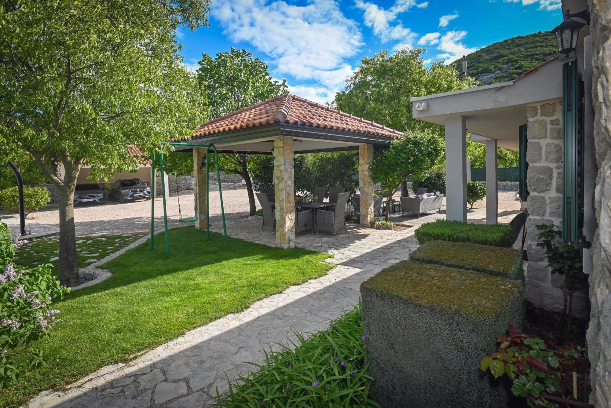 Villa Silentio, Complete Privacy Near Makarska 伯德古拉 外观 照片